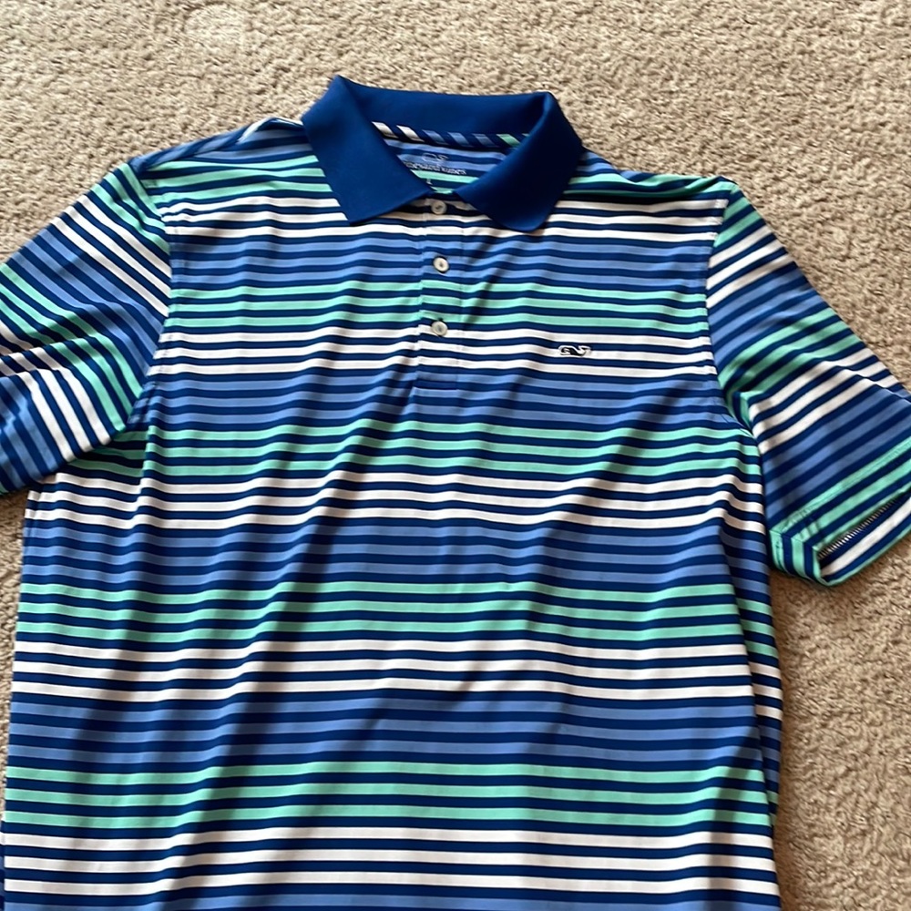 Vineyard vines large golf shirt